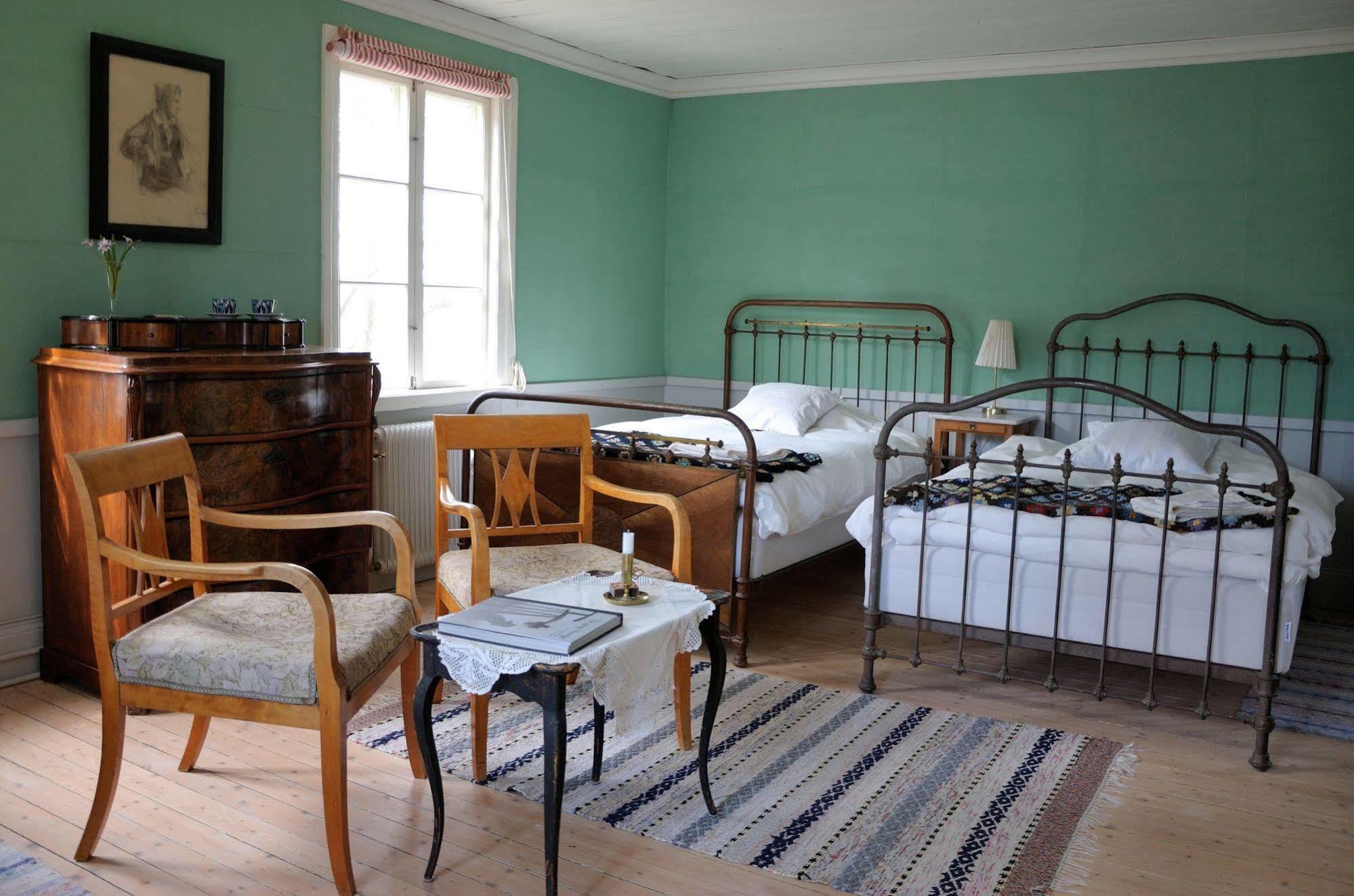 Naestegarden Bed & Breakfast Satuna Экстерьер фото